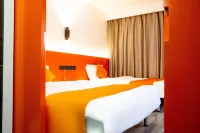 iya Hotel Hotels in Faku