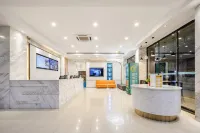 City Comfort Inn (Hezhou Lingfeng Plaza Guposhan Avenue Branch)