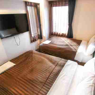 Hotel Livemax Osaka Kadoma Rooms