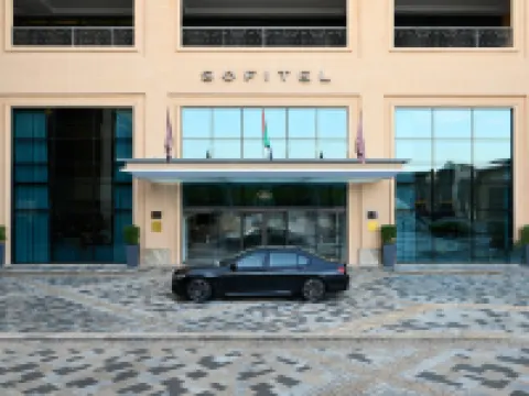 فندق سوفيتل جميرا بيتش دبي Hotels near Marina Beach