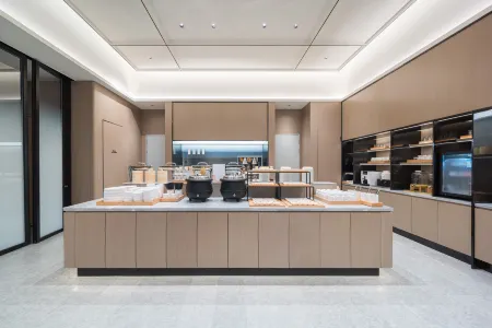 JI Hotel (Wuhan Zuankou Development Zone Houguan Lake) Отели рядом с достопримечательностью «Wuhan Business College»