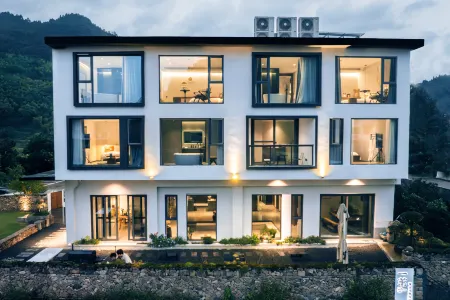 Xianju Yiwei Jingpin Dujia Yinsu Отели рядом с достопримечательностью «Shenxianju»