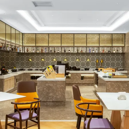 Vienna International Hotel (Chenzhou High-Speed Railway West Station)