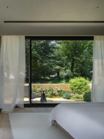 Xianju Chun and Qingxi Homestay