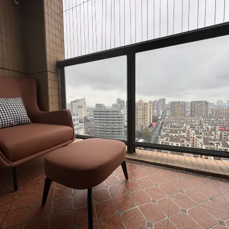 Meiji Hotel (Fengcheng People's Hospital)