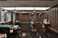 DeLaSea Ha Long Hotel - Modern Bayview Escape - Spa