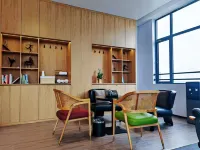 Jingmen Huaxi Grand Hotel Hotels in Jingmen