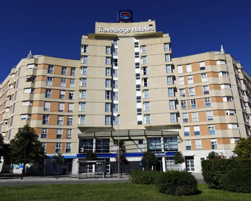 ترافيلودج مدريد كوسلادا أوروبيرتو Hotels near باراخاس