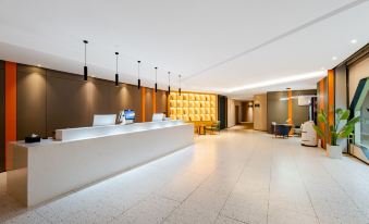 TaiZhou MoMo THEME hotel