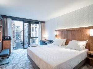 Courtyard by Marriott Paris Porte de Versailles