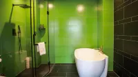 Qianshi Hostel - ที่มีสระว่ายน้ำ