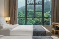 Jing'an Jiuling Yifeng Hotel