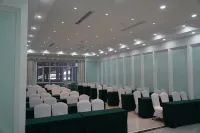 Orange  Hotel