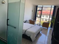 Longzi Xinlong Business Hotel