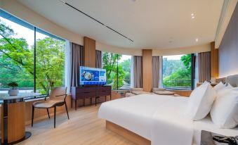 Starway Hotel (Zigong Zhangjia Huayuan Yuegui)