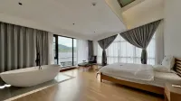 Zhihuilin Zhuyujian Homestay - สระว่ายน้ำบนดาดฟ้า