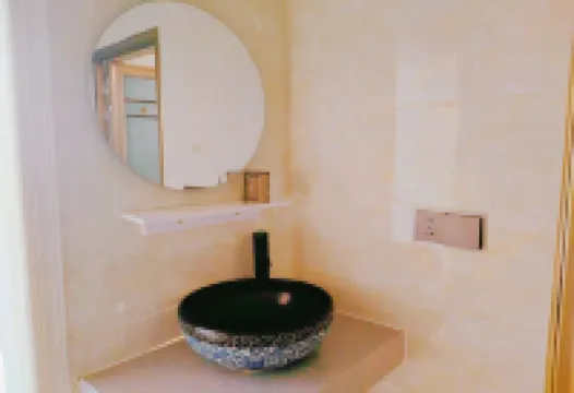 Qingya Xianju Inn