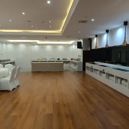 Maoxian International Hotel