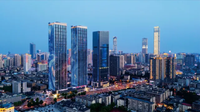 長沙賓際·雲端酒店（五一廣場培元橋地鐵站店）