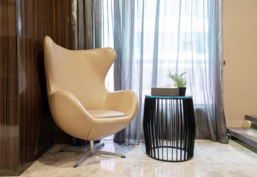 2. 가이드 호텔 타..