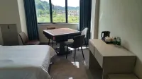 Dexing Yijia Hotel (Dexing Expressway Toll Station)