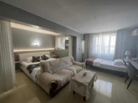 YueHao Hotel