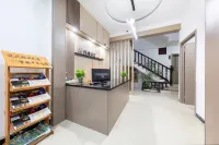 Yueying Tuojiang Riverview Homestay(Phoenix Ancient City)