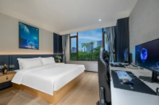Heguang ALIENSPACE Esports Hotel (Sanya Dadonghai Sanya Bay Branch)