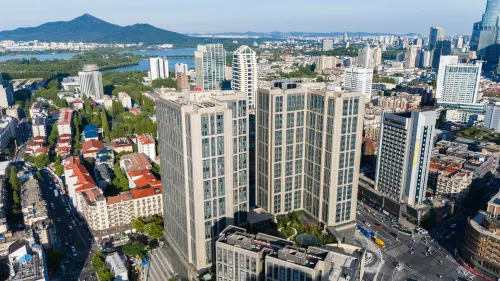 Huājiàn Sù (Húnnán Lù Xuánwǔ Mén Dìtiě Zhàn Diàn)