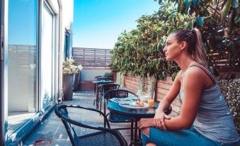 8. 크라운 호텔 서..