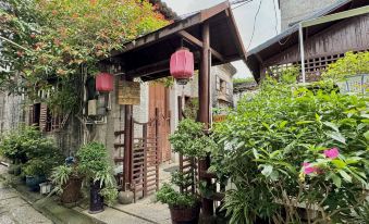 Qihua Inn