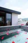Jiaochangwei Yipin Hanshe Homestay - สระว่ายน้ำส่วนตัว