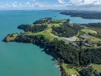 Omana Hotels in Waiheke Island