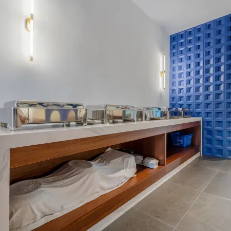 LUSHIN HOTELS&RESORTS