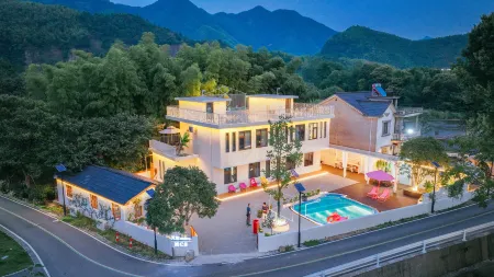 MCS Moon Bay Untitled Hot Spring Private Soup Homestay