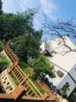 Huazhu · Ciyun Deep Homestay (Wuzhen Xizha Scenic Area Store) Отели рядом с достопримечательностью «Площадь Ренессанса»