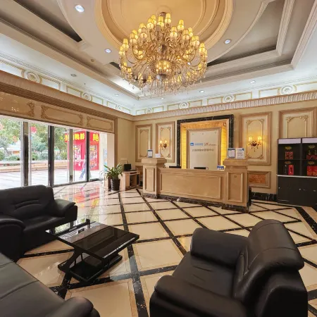 Longyan girl goes to the hotel, Longyan Wanda store.