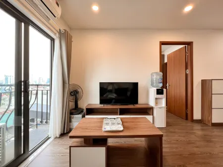 Nine Housing 33/92 Dao Tan Отели рядом с достопримечательностью «Hanoi Sky Lotte Observation Deck»