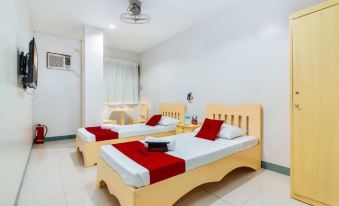 RedDoorz near Cebu Metropolitan Cathedral