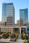 龍海明發國際大飯店 沙阪耀德堂展示館附近的飯店