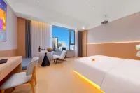 Holiday Inn Donhuri(East Lake Park&Ginkgo Square) Hotels in Panzhou