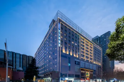 E-Long Haiya Hotel (Xijing hospital Tonghua gate subway station branch) Hotel berhampiran Xi'an Siyuan University (East Area)