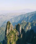 Impressions of Yaoshan · Encounter Luxury Leisure Resort Villa - con vista montagne