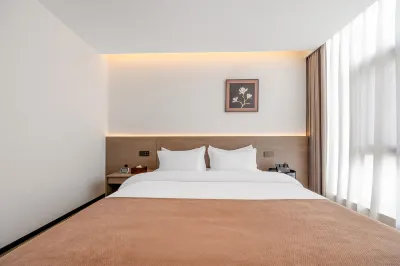 Ruyu Boxing Hotel (Yuxi Hongta District Gaogulou) Hotels near Gaogulou-Kepu Square