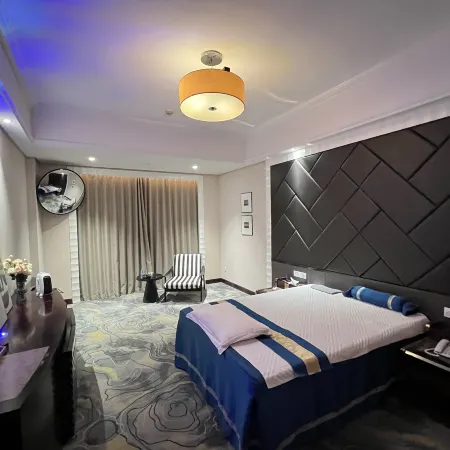 Ningbo Berlin Universal Hotel