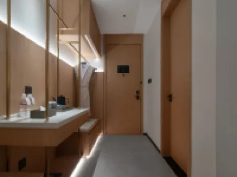 Weishi Yingyue Haitang Hotel Hotels in Weishi