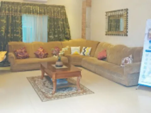 RedDoorz Near Talisay District Hospital Hotels in Talisay