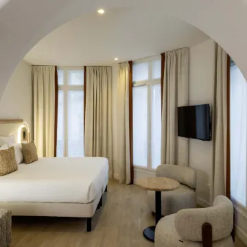 Hotel Madame Drouot & Spa - Paris Opéra Отели рядом с достопримечательностью «1-й округ: Лувр»