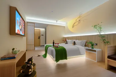 Longmao Spirit Hotel (Heyuan Cultural Square Store)