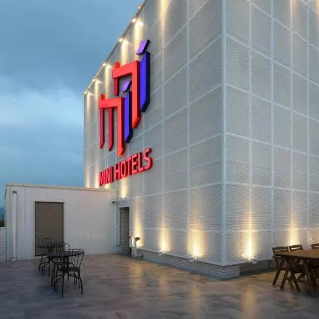 Mini Hotel (Taichung Station) Отели рядом с достопримечательностью «Торговый центр Taroko»